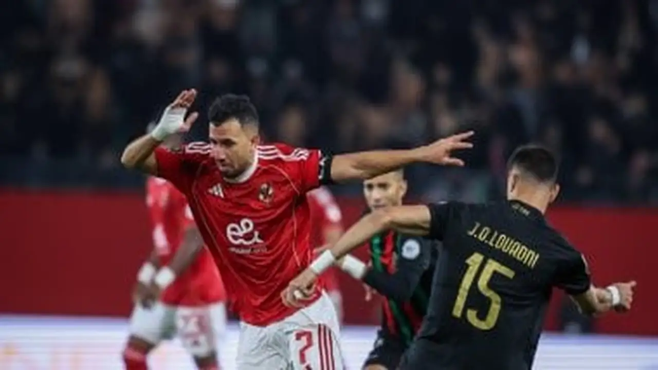 صافرة البداية.. انطلاق مباراة الأهلي والجيش الملكي المغربي في دوري أبطال أفريقيا